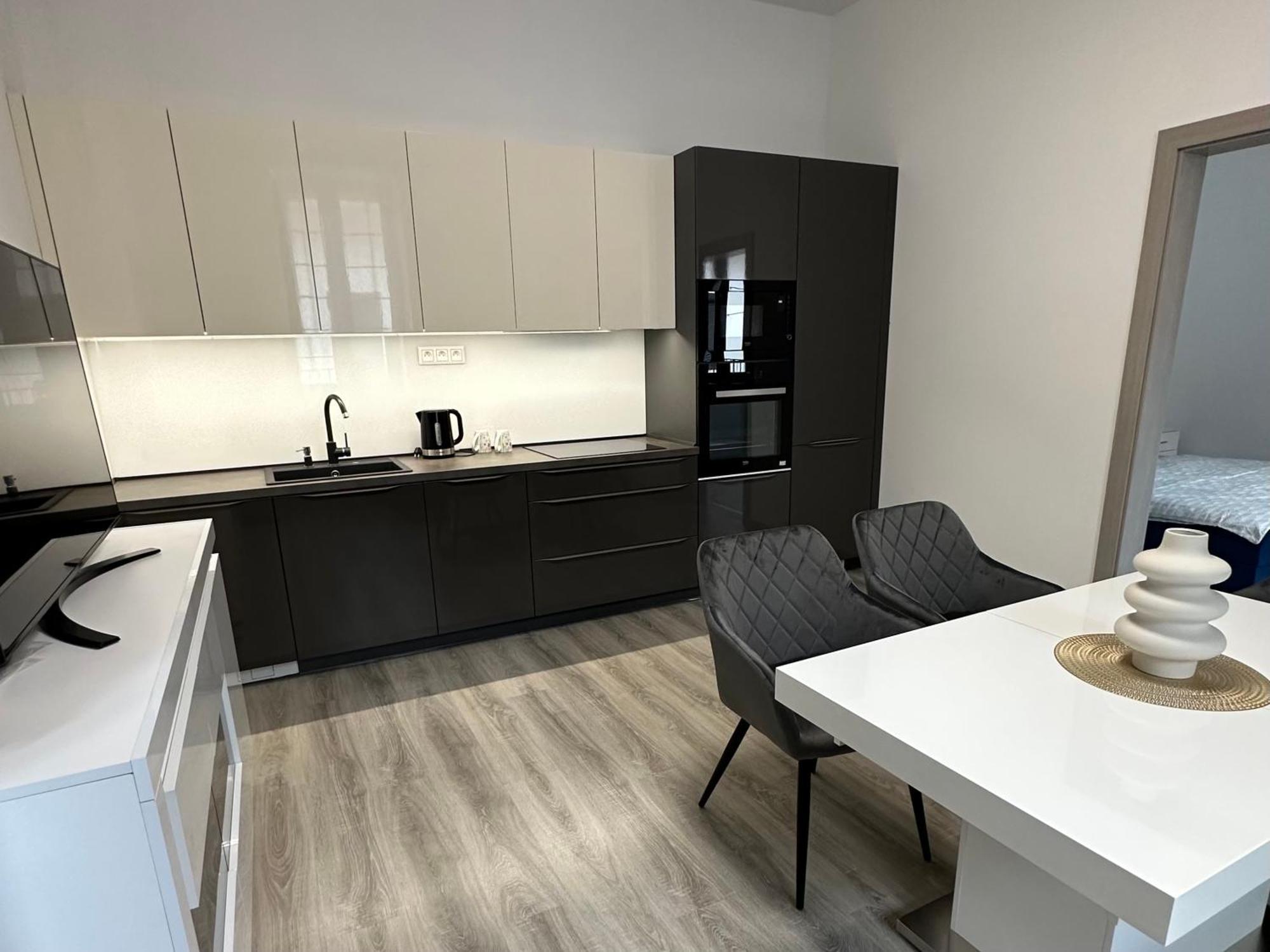 No 21 Apartment I Košice Buitenkant foto